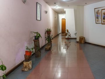 VENTA DEPTO 4 AMB CASEROS C/COCHERA APTO CREDITO