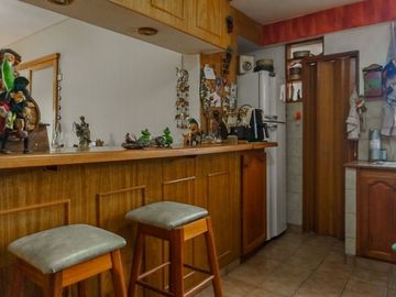 VENTA DEPTO 4 AMB CASEROS C/COCHERA APTO CREDITO