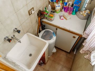 VENTA DEPTO 4 AMB CASEROS C/COCHERA APTO CREDITO