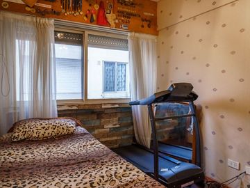 VENTA DEPTO 4 AMB CASEROS C/COCHERA APTO CREDITO