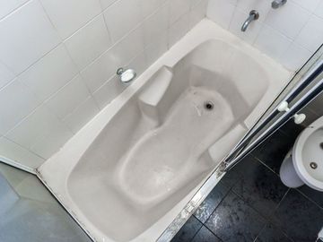 VENTA DEPTO 4 AMB CASEROS C/COCHERA APTO CREDITO