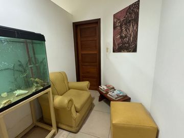 CASA ALTA CORDOBA 4 DORM COCHERA APTA PARA CREDITO