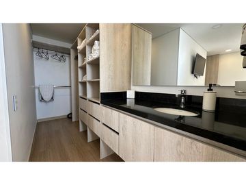 Venta de apartamento con vista espectacular – Avenida Sur