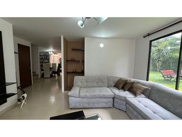 CASA ESQUINERA EN VENTA, SECTOR AVENIDA SUR, PEREIRA