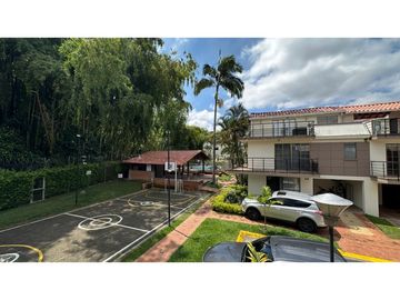 CASA ESQUINERA EN VENTA, SECTOR AVENIDA SUR, PEREIRA