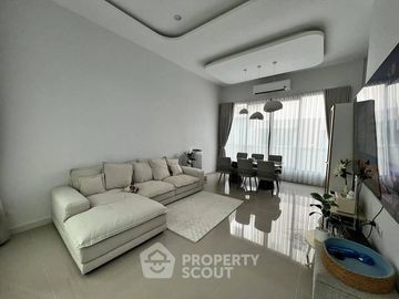 3-BR Semi-detached House at Baan Klang Muang The Edition Sukhumvit-Onnut in Prawet