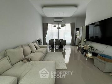 3-BR Semi-detached House at Baan Klang Muang The Edition Sukhumvit-Onnut in Prawet