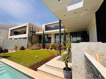 Venta Casa en Condominio sector Alto Macul 3D3B