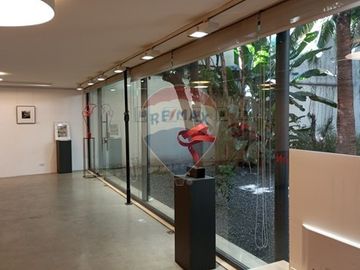 Venta Local Comercial en Lastarria