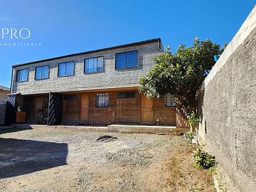 EN VENTA EN PICHILEMU OPORTUNIDAD ÚNICA: CASA + 3 CABAÑAS