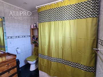 EN VENTA EN PICHILEMU OPORTUNIDAD ÚNICA: CASA + 3 CABAÑAS