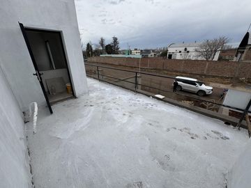 Casa en Confluencia Urbana