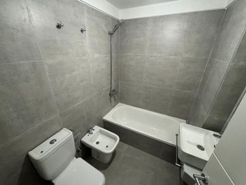 Honorio Pueyrredon 400  Semipiso 3 ambientes   VENTA  Caballito