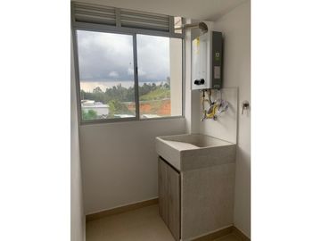Apartamento en unidad cerrada Rionegro - Fontibon