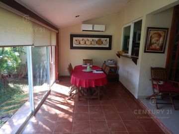 EN VENTA CASA EN CANCÚN C2745