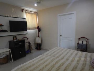 EN VENTA CASA EN CANCÚN C2745