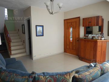 EN VENTA CASA EN CANCÚN C2745