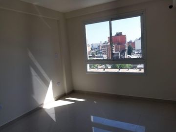 Departamento en Venta 2D, Barrio Sur, Lavalle al 500