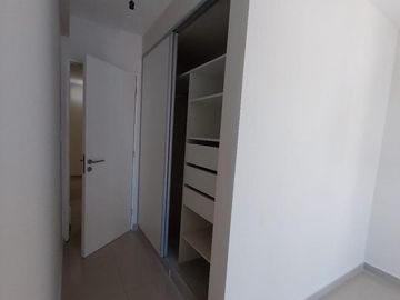 Departamento en Venta 2D, Barrio Sur, Lavalle al 500