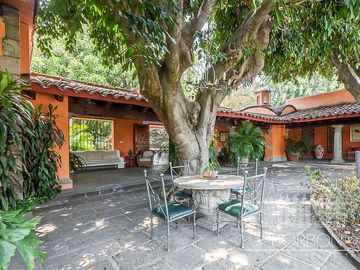 VILLA EL NIDO