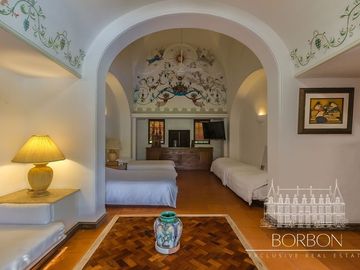 VILLA EL NIDO