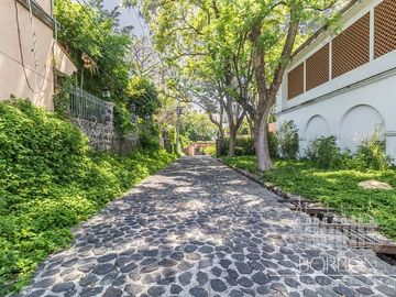 VILLA EL NIDO