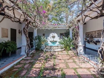 CASA DORAL