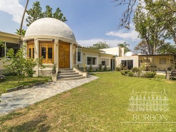 VILLA OASIS