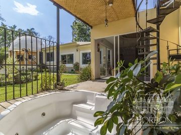 VILLA OASIS