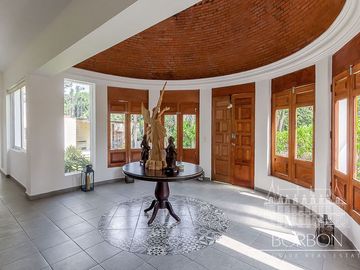 VILLA OASIS