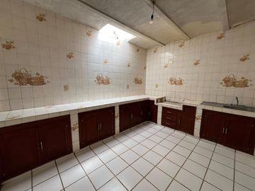 Barrio de San Juan de Dios CASA en VENTA, centro de León, oportunidad!!!