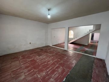 Barrio de San Juan de Dios CASA en VENTA, centro de León, oportunidad!!!