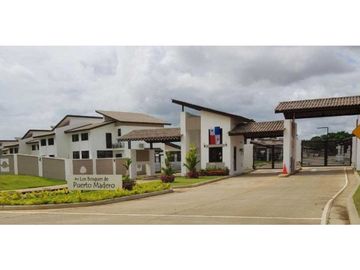 VENDO  CASA LB EN LA CHORRERA COSTA VERDE PUERTO MADERO 4R