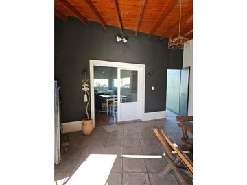 Casa 3 Ambientes con cochera