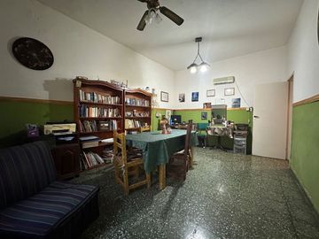 VENTA CASA 4 AMB+DPTO MONOAMB S/LOTE 400 M2 LOMAS