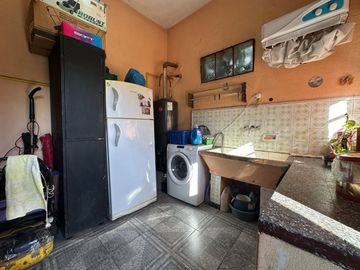 VENTA CASA 4 AMB+DPTO MONOAMB S/LOTE 400 M2 LOMAS