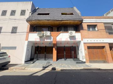 VENTA PH TIPO CASA DUPLEX EN CORAZON DE CABALLITO