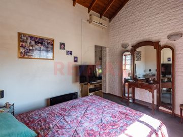 VENTA PH TIPO CASA DUPLEX EN CORAZON DE CABALLITO