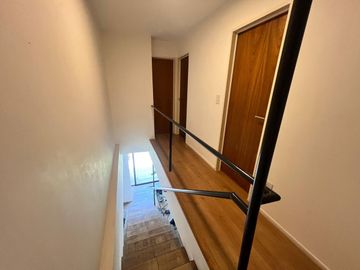 Venta depto cuatro amb en Castelar con cochera