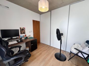 Venta depto cuatro amb en Castelar con cochera
