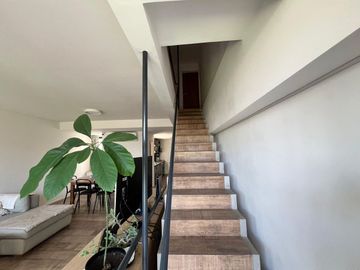 Venta depto cuatro amb en Castelar con cochera