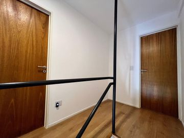 Venta depto cuatro amb en Castelar con cochera