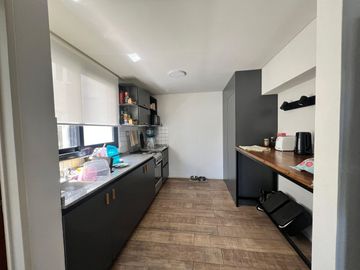 Venta depto cuatro amb en Castelar con cochera