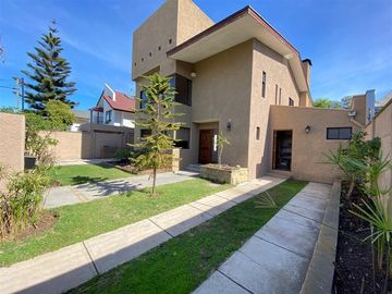 Casa en Venta en Los Abedules