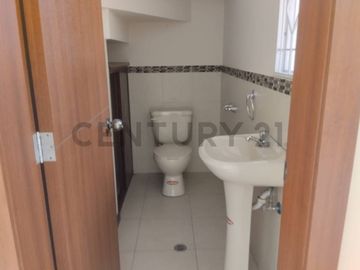 Casa Duplex-Instituto Rumiñahui-Sangolqui- 75000 negociables