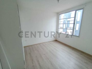 CASA EN VENTA CONJUNTO NAVARRA II