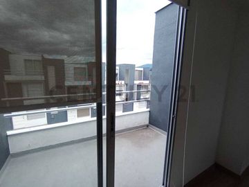 CASA EN VENTA CONJUNTO NAVARRA II