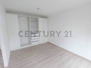 CASA EN VENTA CONJUNTO NAVARRA II