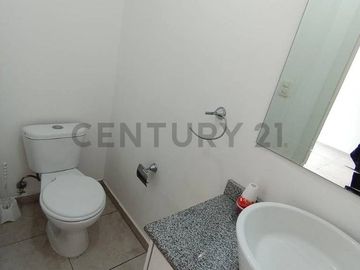 CASA EN VENTA CONJUNTO NAVARRA II
