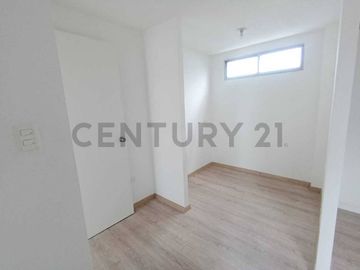 CASA EN VENTA CONJUNTO NAVARRA II